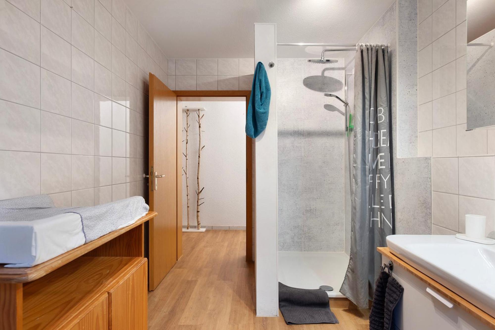 Ruhige Schwarzwald Ferienwohnung Buchenbach  Exteriör bild
