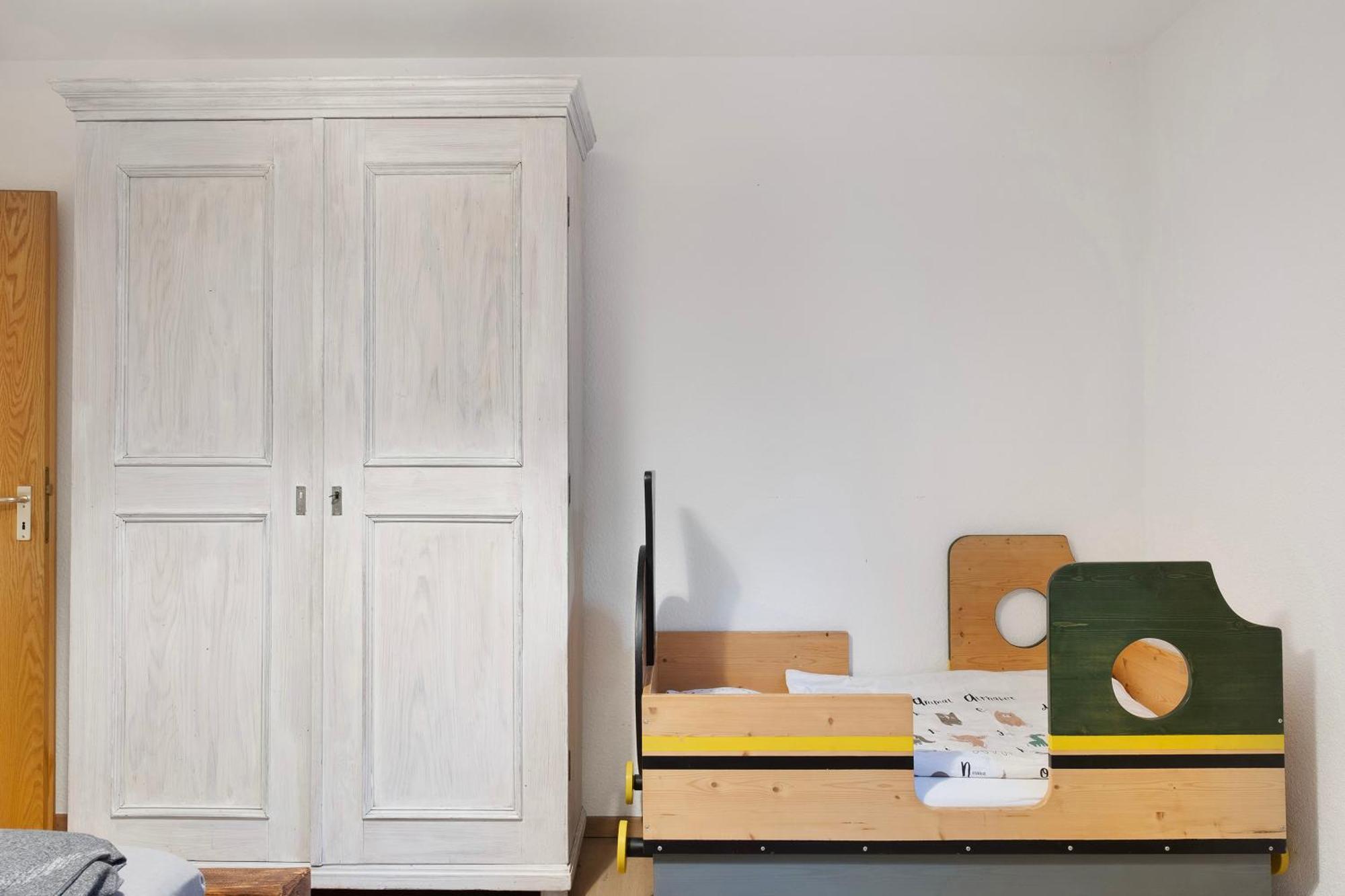 Ruhige Schwarzwald Ferienwohnung Buchenbach  Exteriör bild